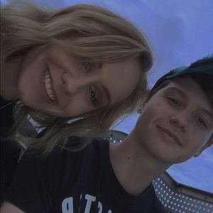 Meet your Posher, Linzi